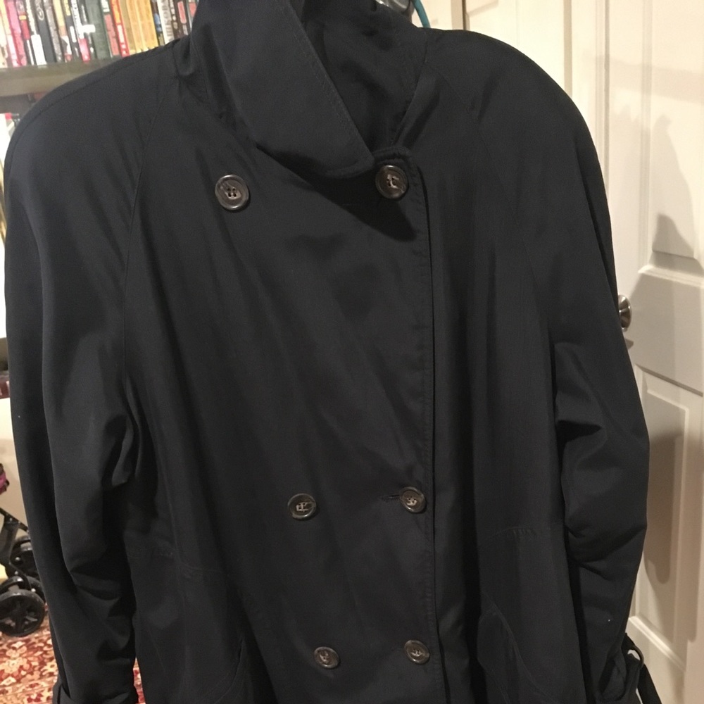 Drizzle Rain Coat.
